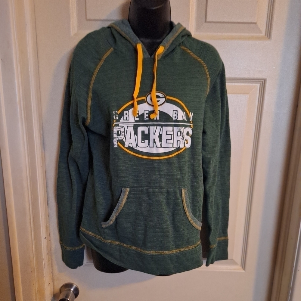 Team Apparels graphic sweatshirt size medium